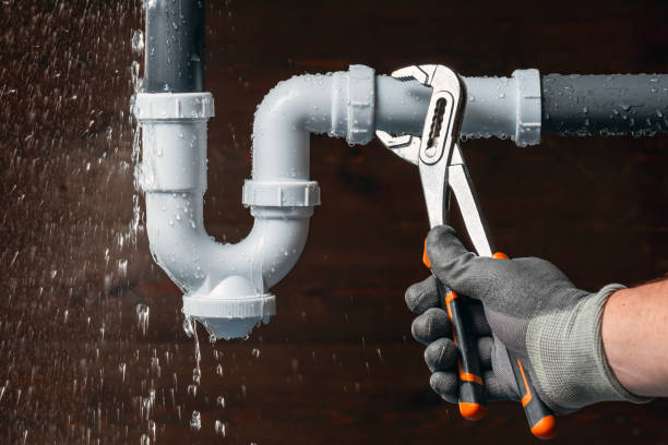 Professional Drain Cleaning technician working in Redlands, CA